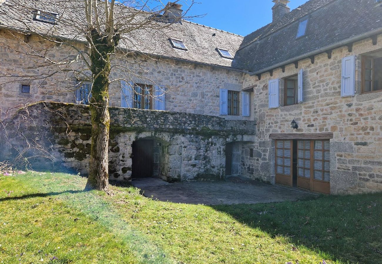 Maison à Saint-Symphorien-de-Thénières - Gite de Saint-Gervais