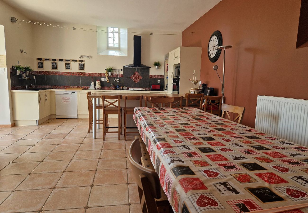 Maison à Estaing - Montrepos - Ancien Presbytère du 17° siècle