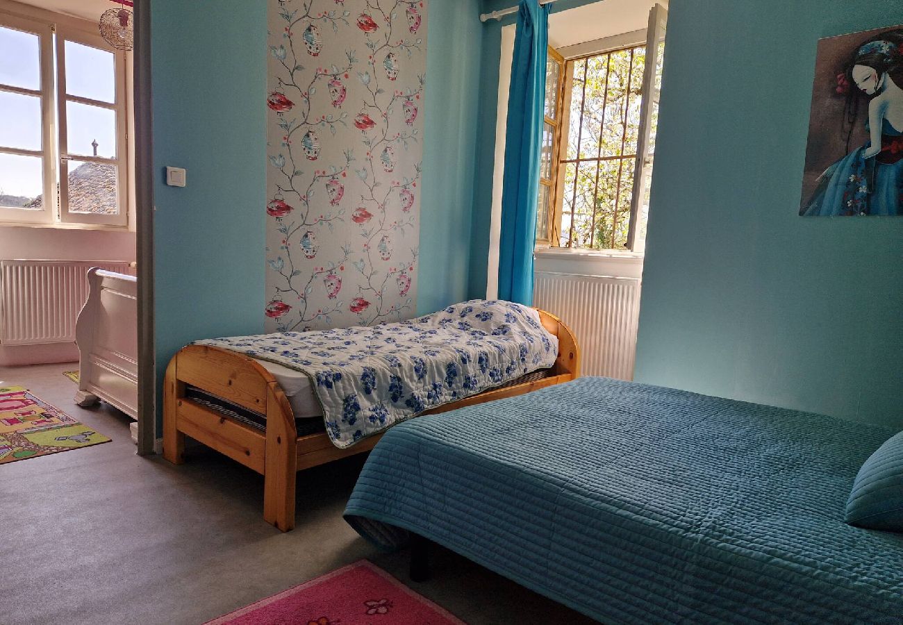 Maison à Estaing - Montrepos - Ancien Presbytère du 17° siècle