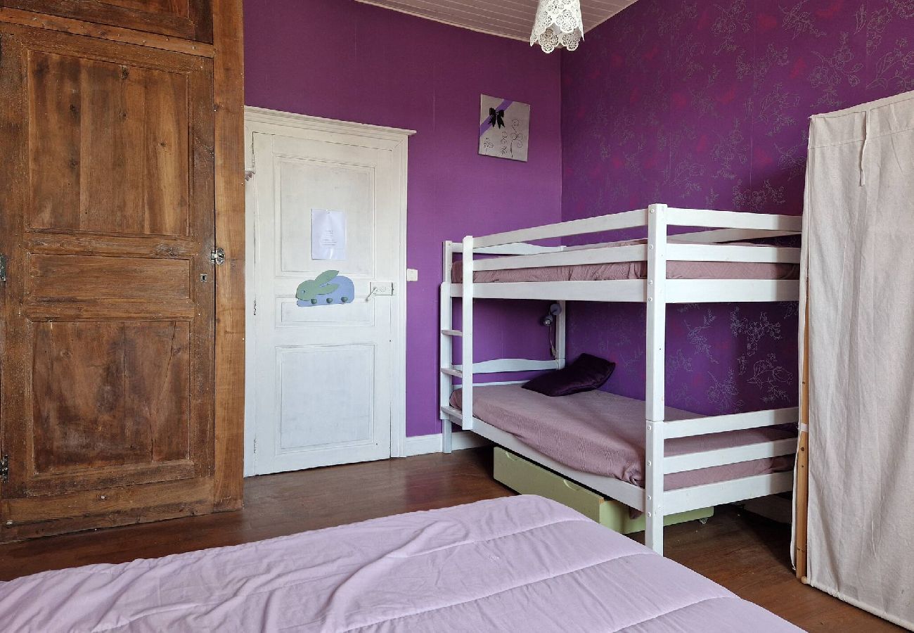 Maison à Estaing - Montrepos - Ancien Presbytère du 17° siècle