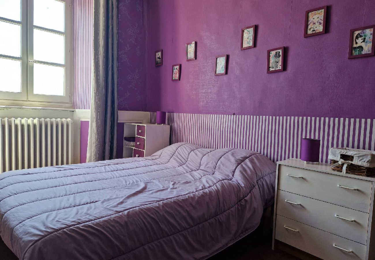 Maison à Estaing - Montrepos - Ancien Presbytère du 17° siècle