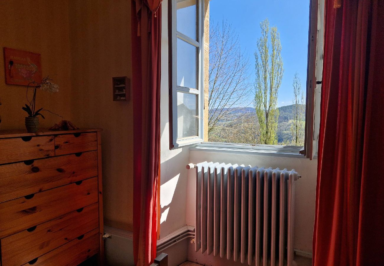 Maison à Estaing - Montrepos - Ancien Presbytère du 17° siècle