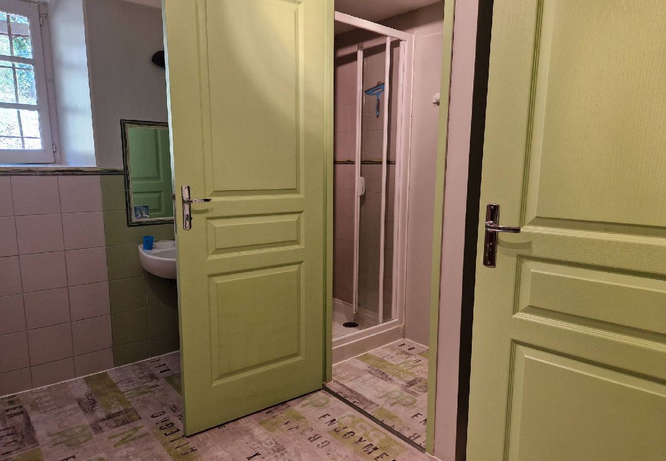 Maison à Estaing - Montrepos - Ancien Presbytère du 17° siècle