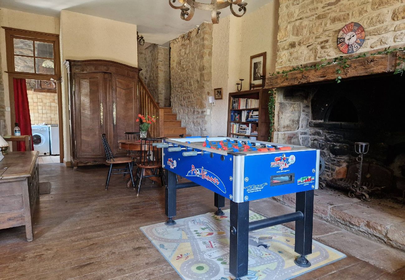 Maison à Estaing - Montrepos - Ancien Presbytère du 17° siècle