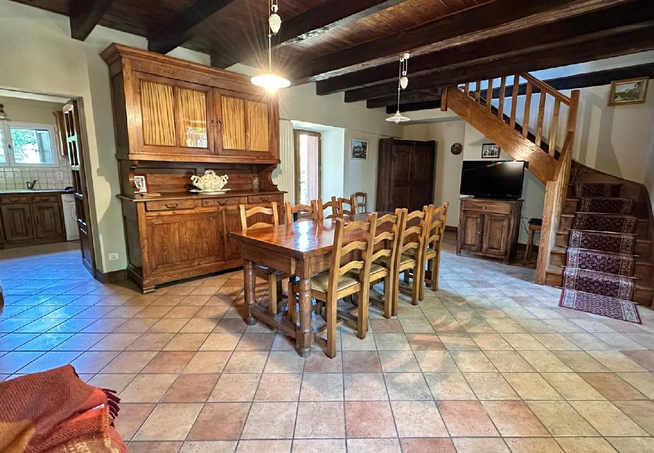 Maison à Le Nayrac - Le Gîte de la Ferme d’Issac