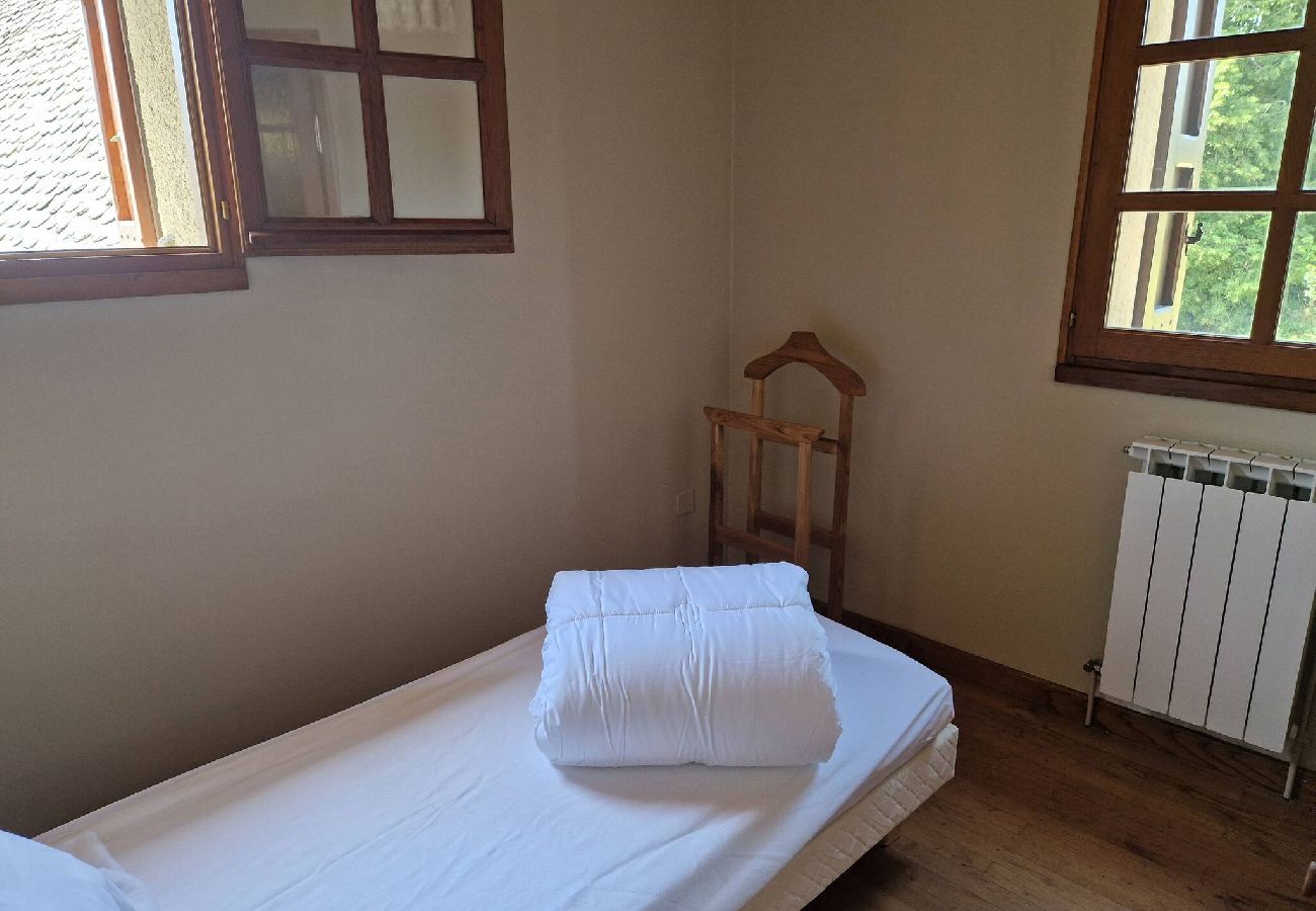 Maison à Le Nayrac - Le Gîte de la Ferme d’Issac