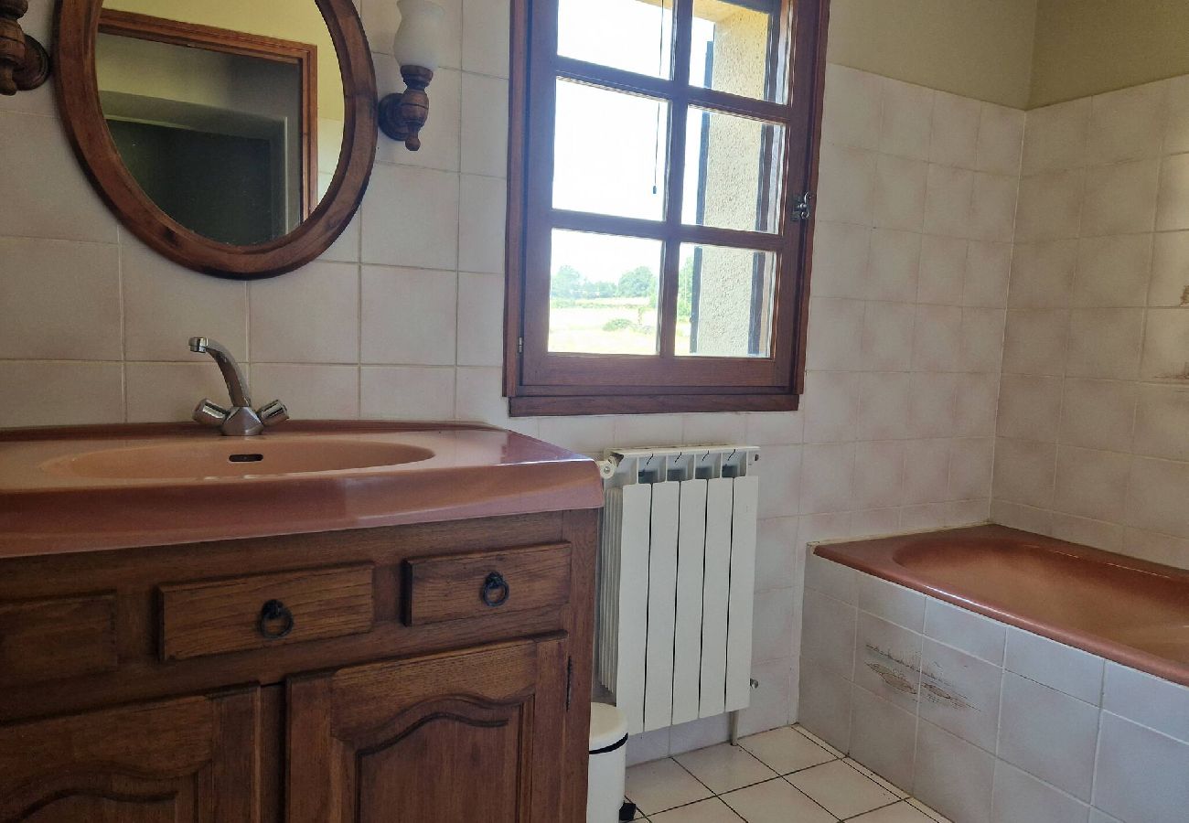 Maison à Le Nayrac - Le Gîte de la Ferme d’Issac