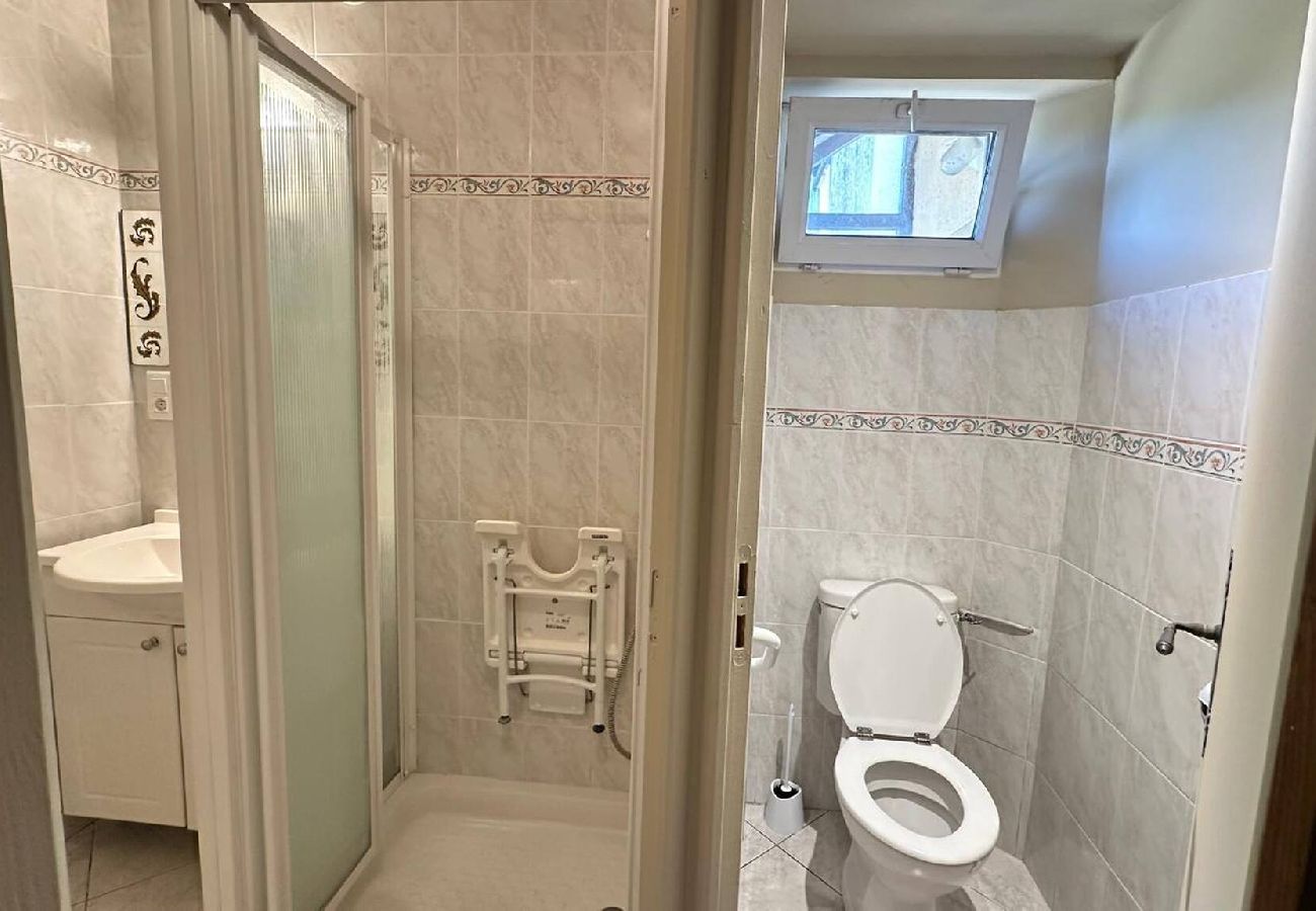 Maison à Le Nayrac - Le Gîte de la Ferme d’Issac