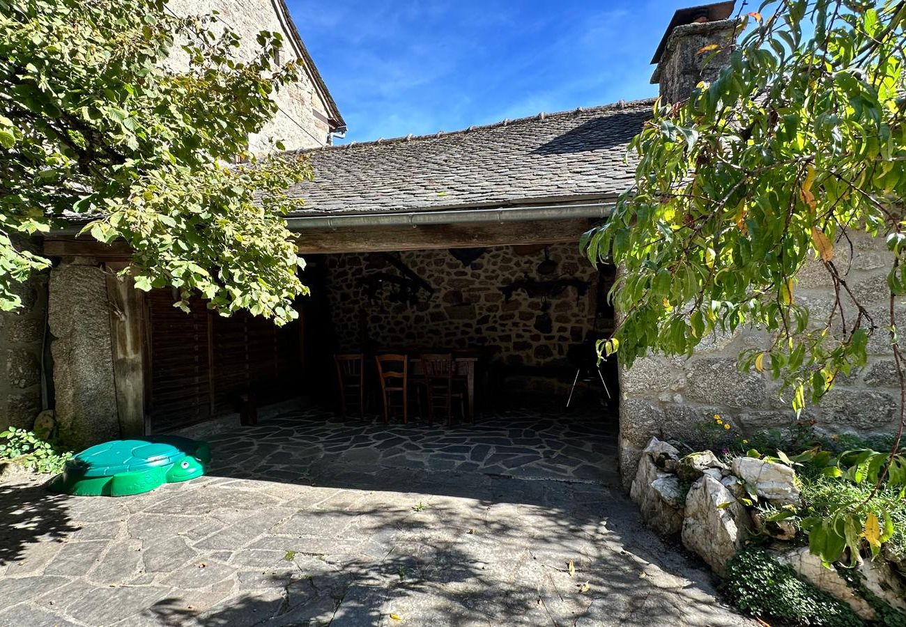 Maison à Le Nayrac - Le Gîte de la Ferme d’Issac