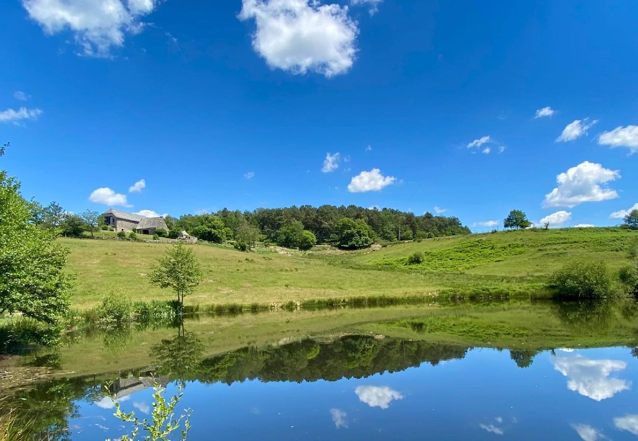 Maison à Florentin-la-Capelle - Maison de Lentin, calme, plan d´eau, nature