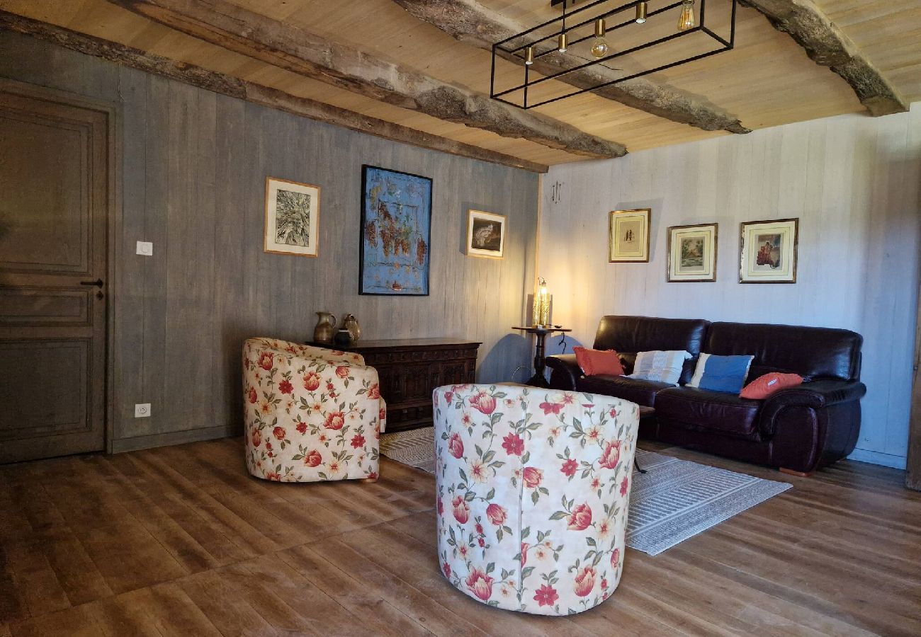 Maison à Florentin-la-Capelle - Maison de Lentin, calme, plan d´eau, nature