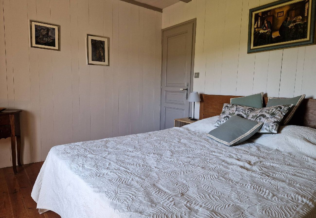 Maison à Florentin-la-Capelle - Maison de Lentin, calme, plan d´eau, nature