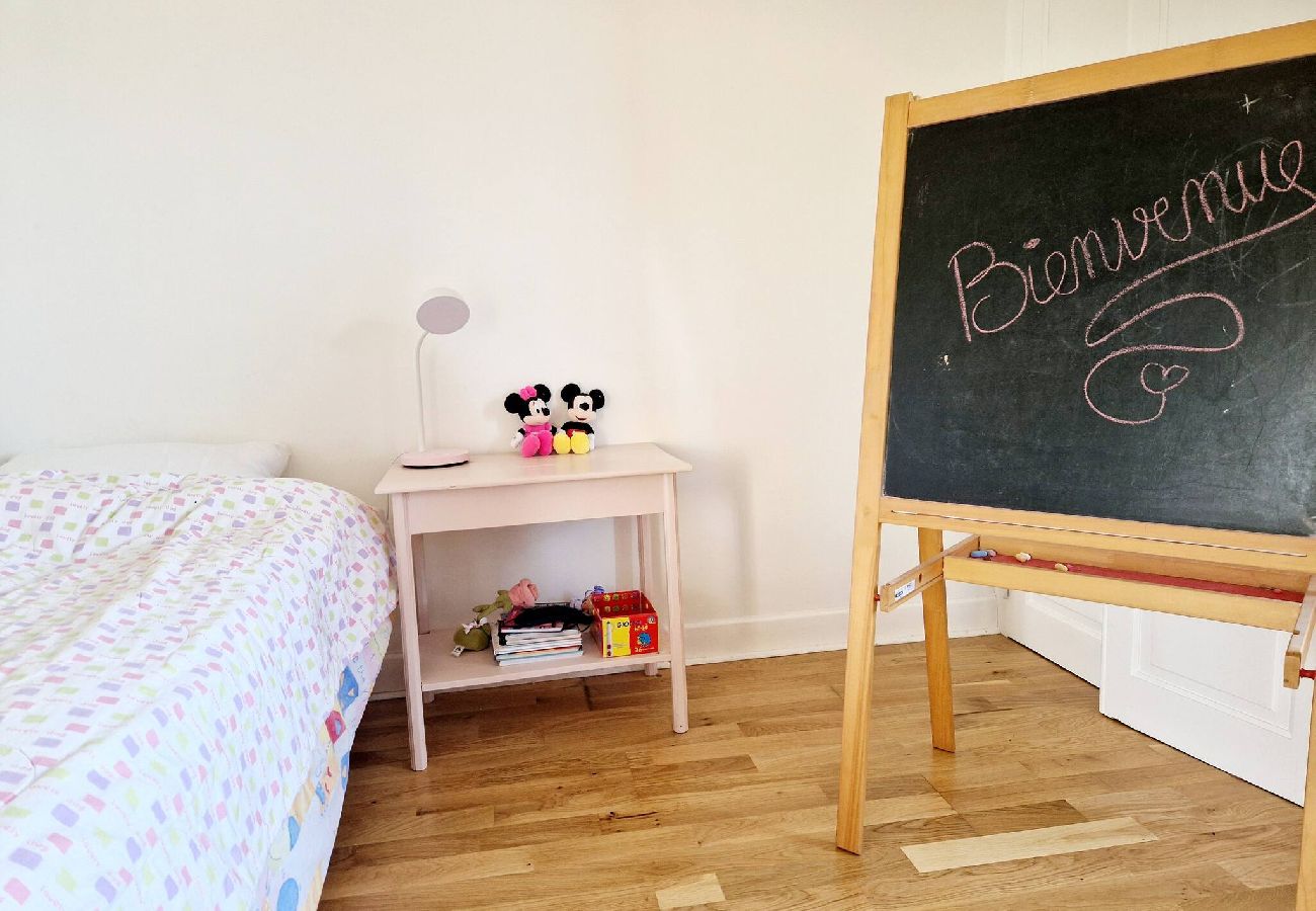 Maison à Bessuéjouls - Villa les Hauts du Lot, Piscine, nature, calme