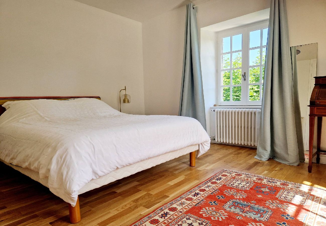 Maison à Bessuéjouls - Villa les Hauts du Lot, Piscine, nature, calme