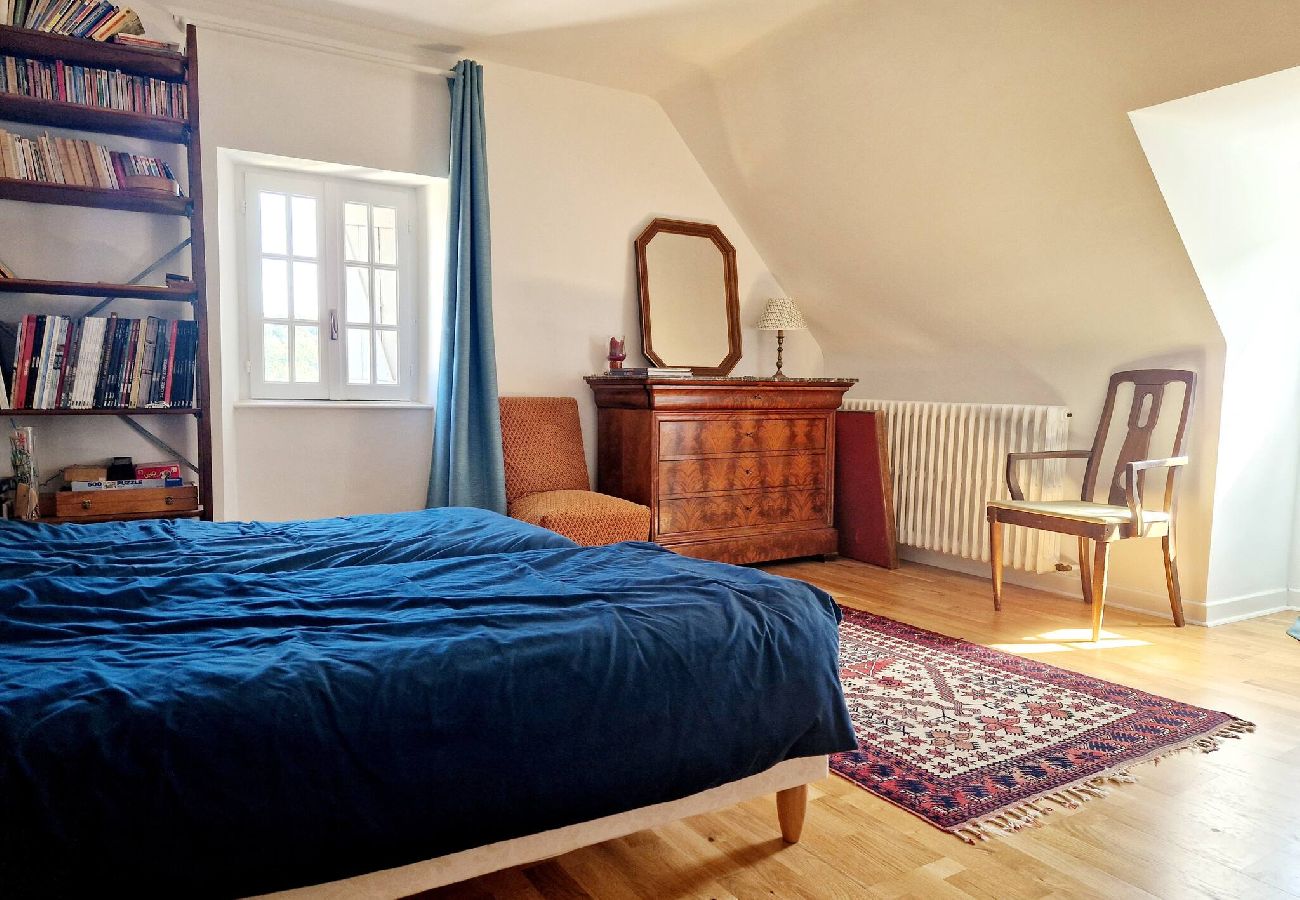 Maison à Bessuéjouls - Villa les Hauts du Lot, Piscine, nature, calme