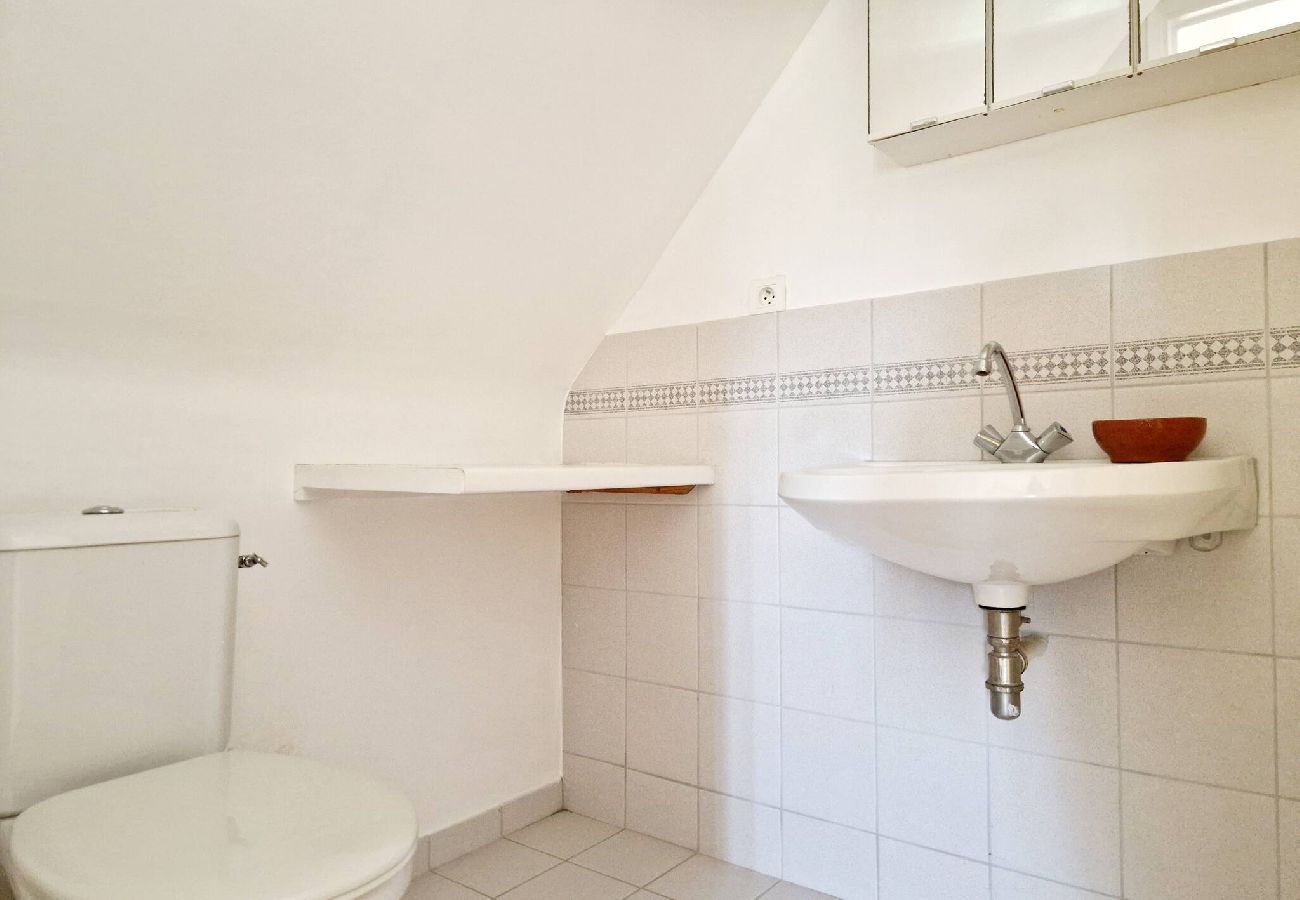 Maison à Bessuéjouls - Villa les Hauts du Lot, Piscine, nature, calme