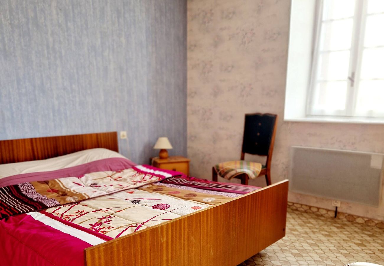 Maison à Estaing - Le Casimir, Maison de campagne à Estaing