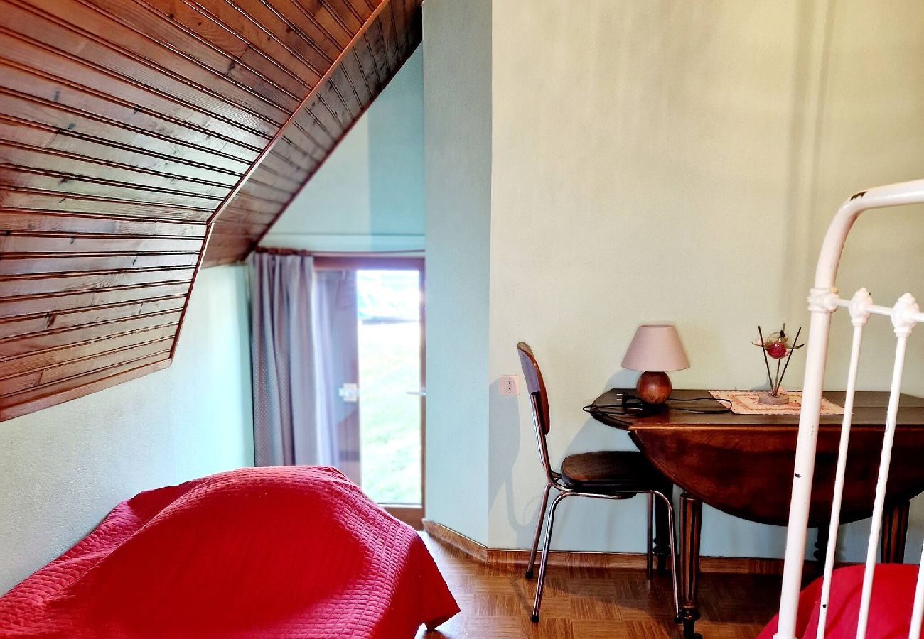 Maison à Estaing - Le Casimir, Maison de campagne à Estaing