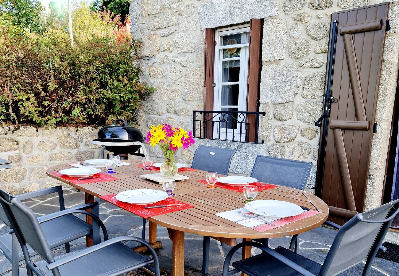 Maison à Estaing - Le Casimir, Maison de campagne à Estaing