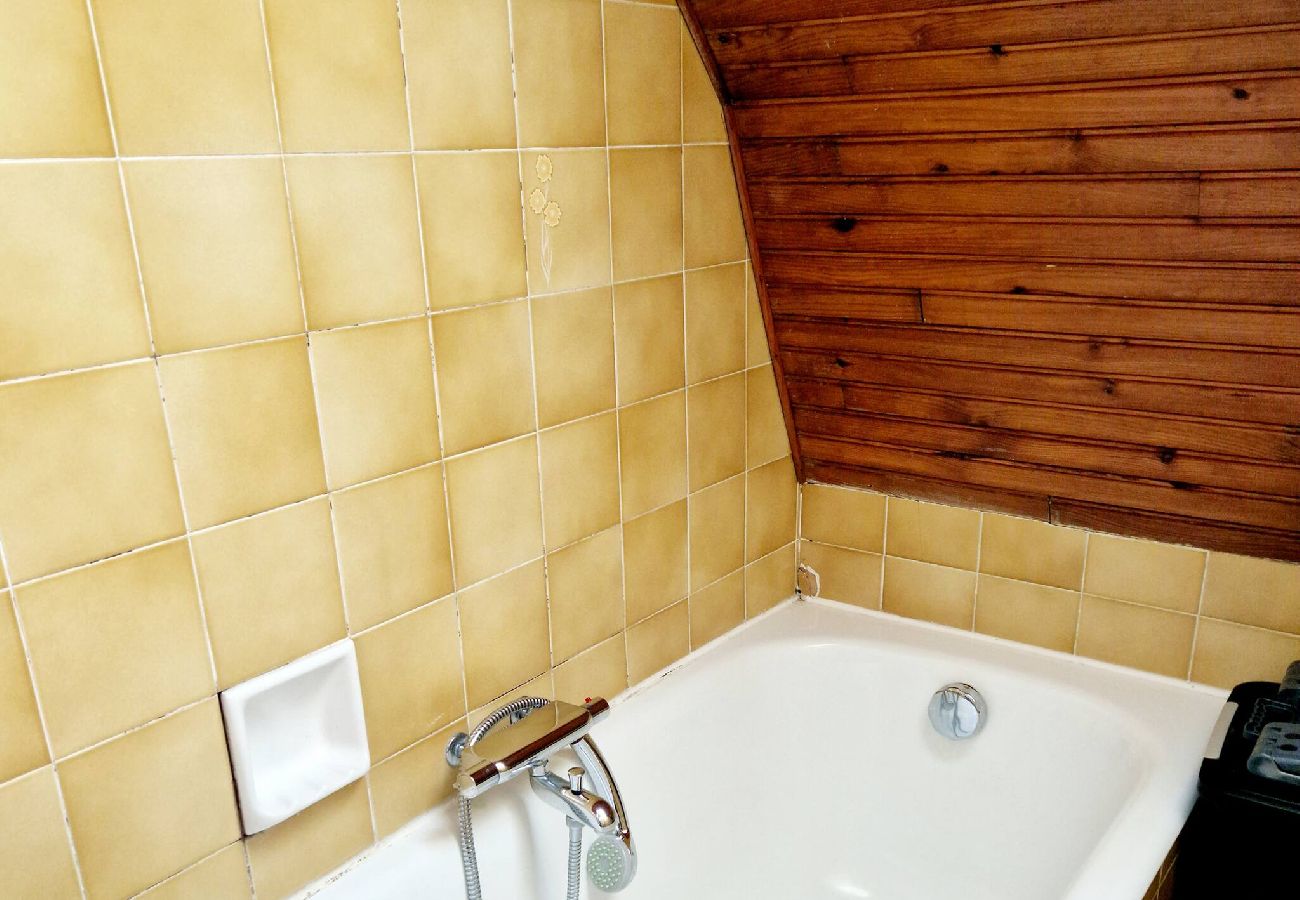 Maison à Estaing - Le Casimir, Maison de campagne à Estaing