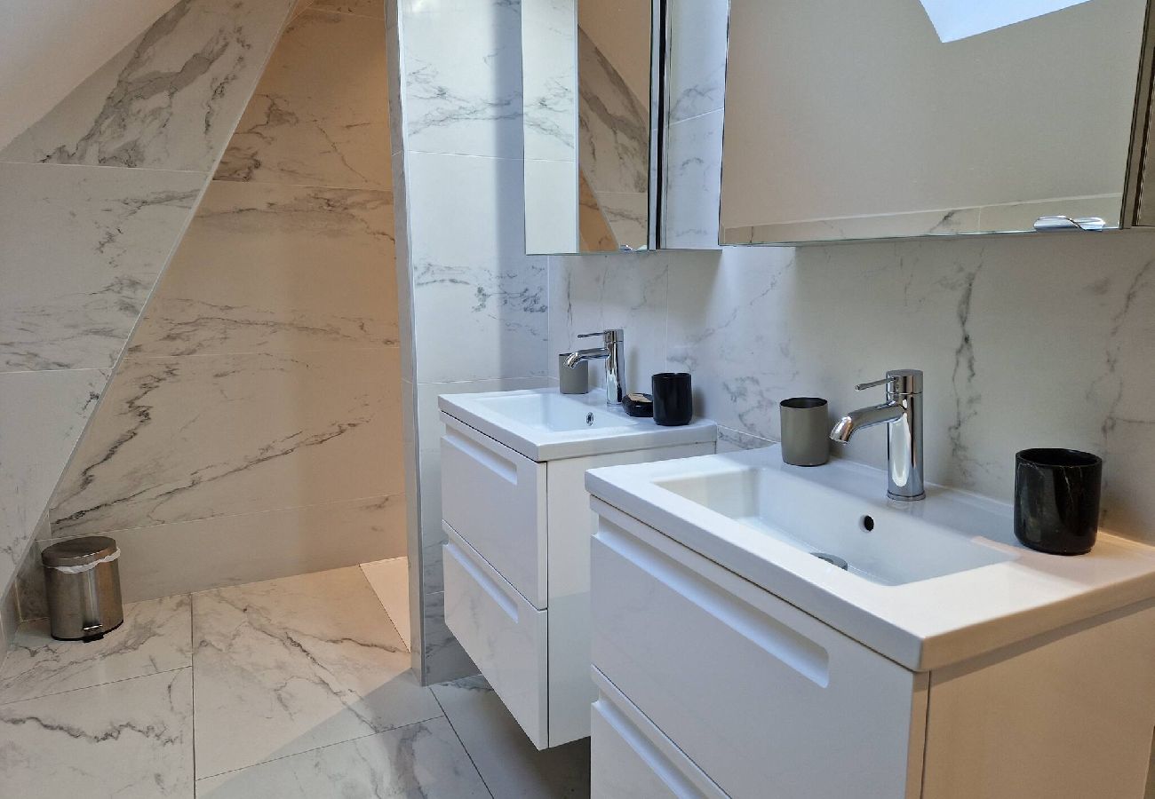 Maison à Laguiole - Loft de Layolette, centre Laguiole, calme