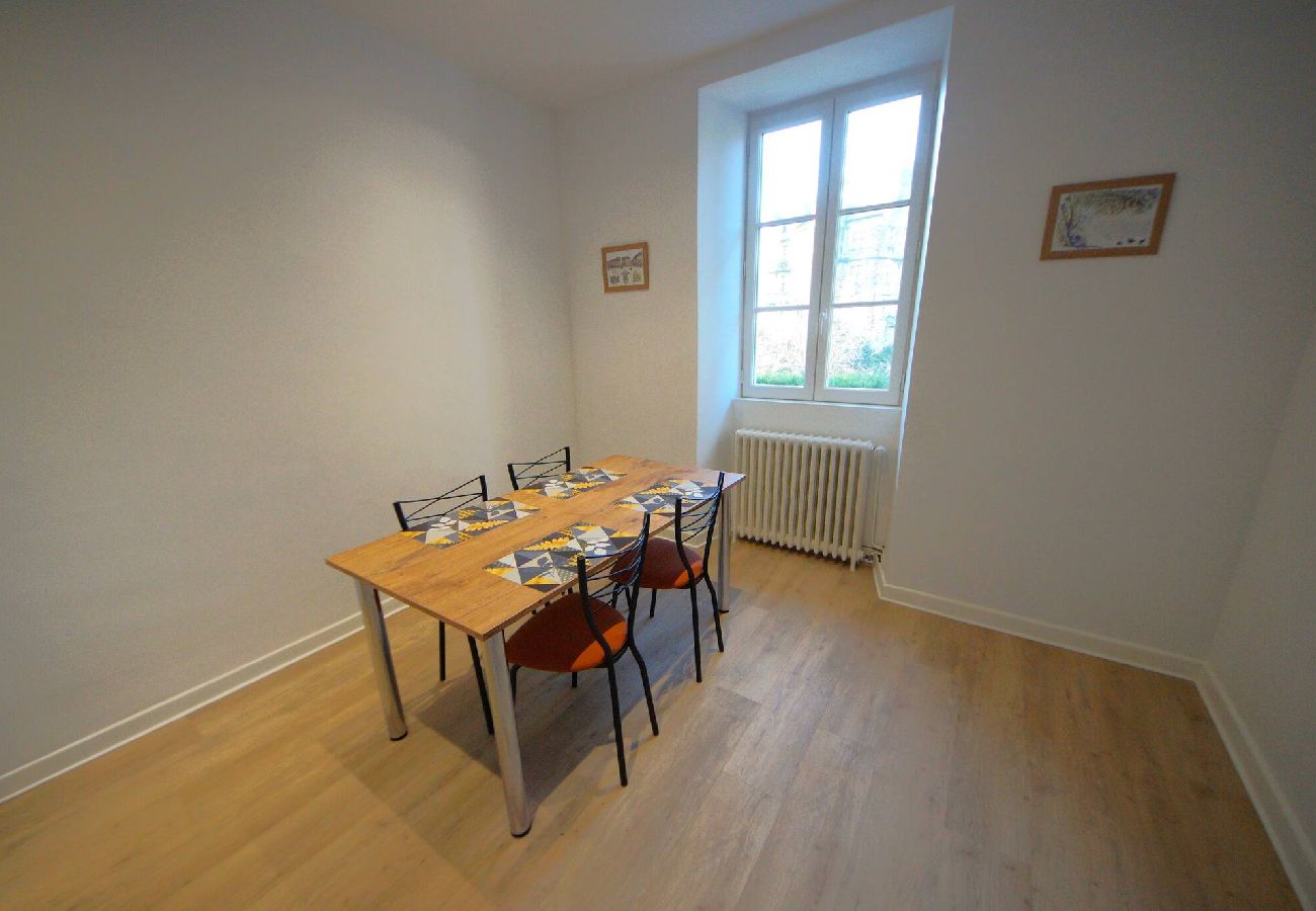 Appartement à Espalion - Au Ptit Bonheur du Lot