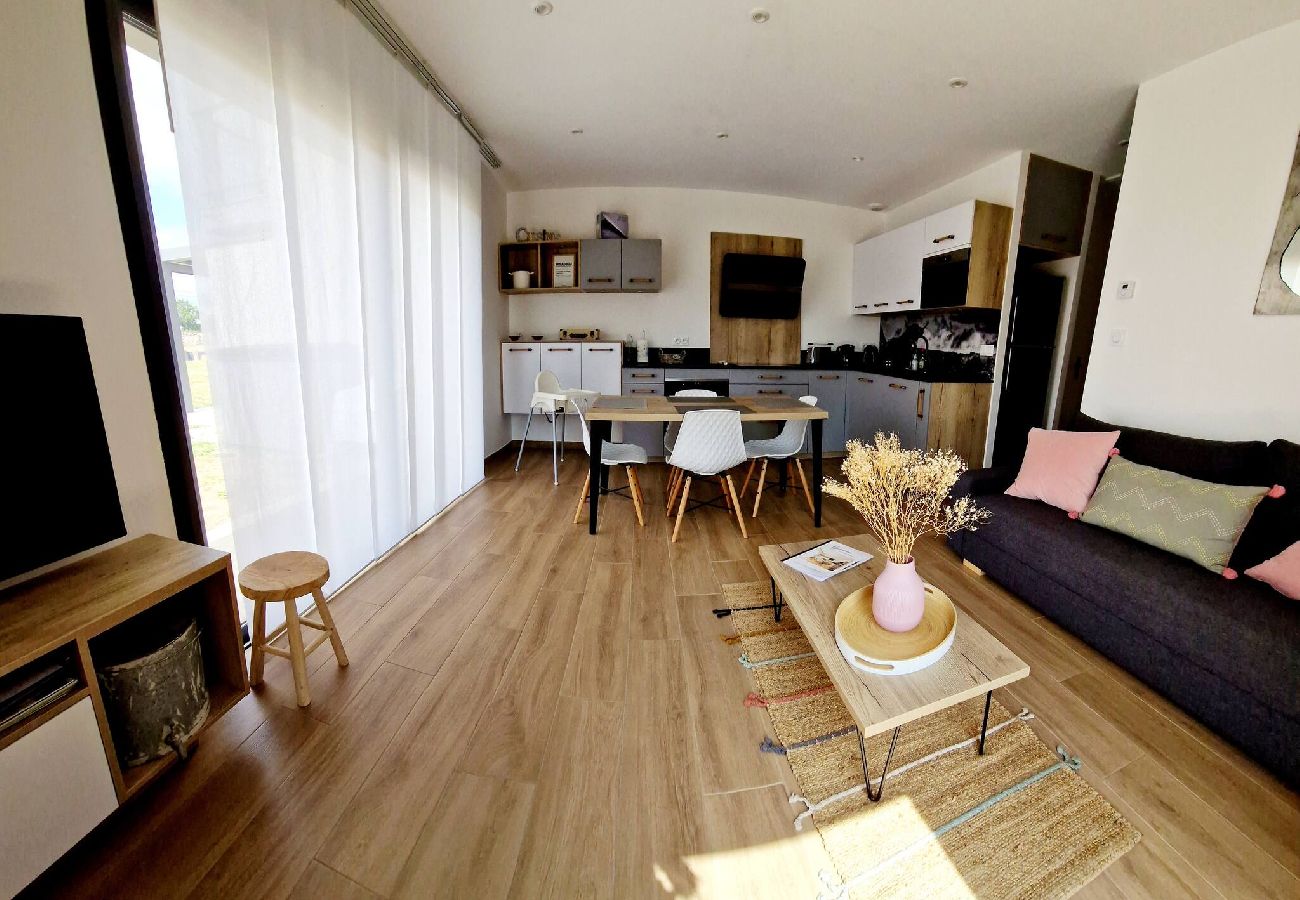 Villa à Gabriac - Le Gîte Aubrac Haut de gamme, Jardin,