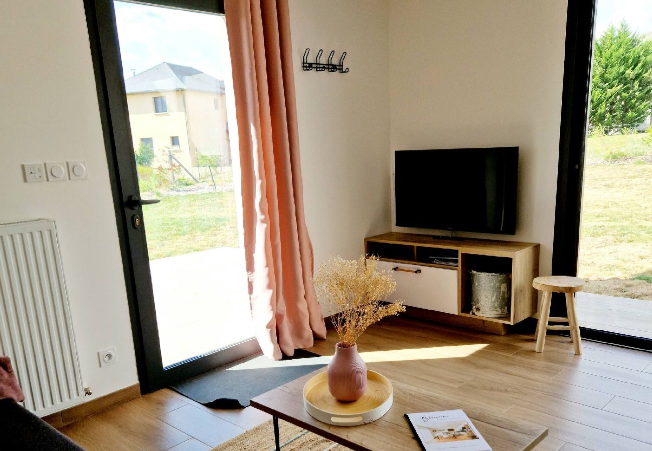 Villa à Gabriac - Le Gîte Aubrac Haut de gamme, Jardin,