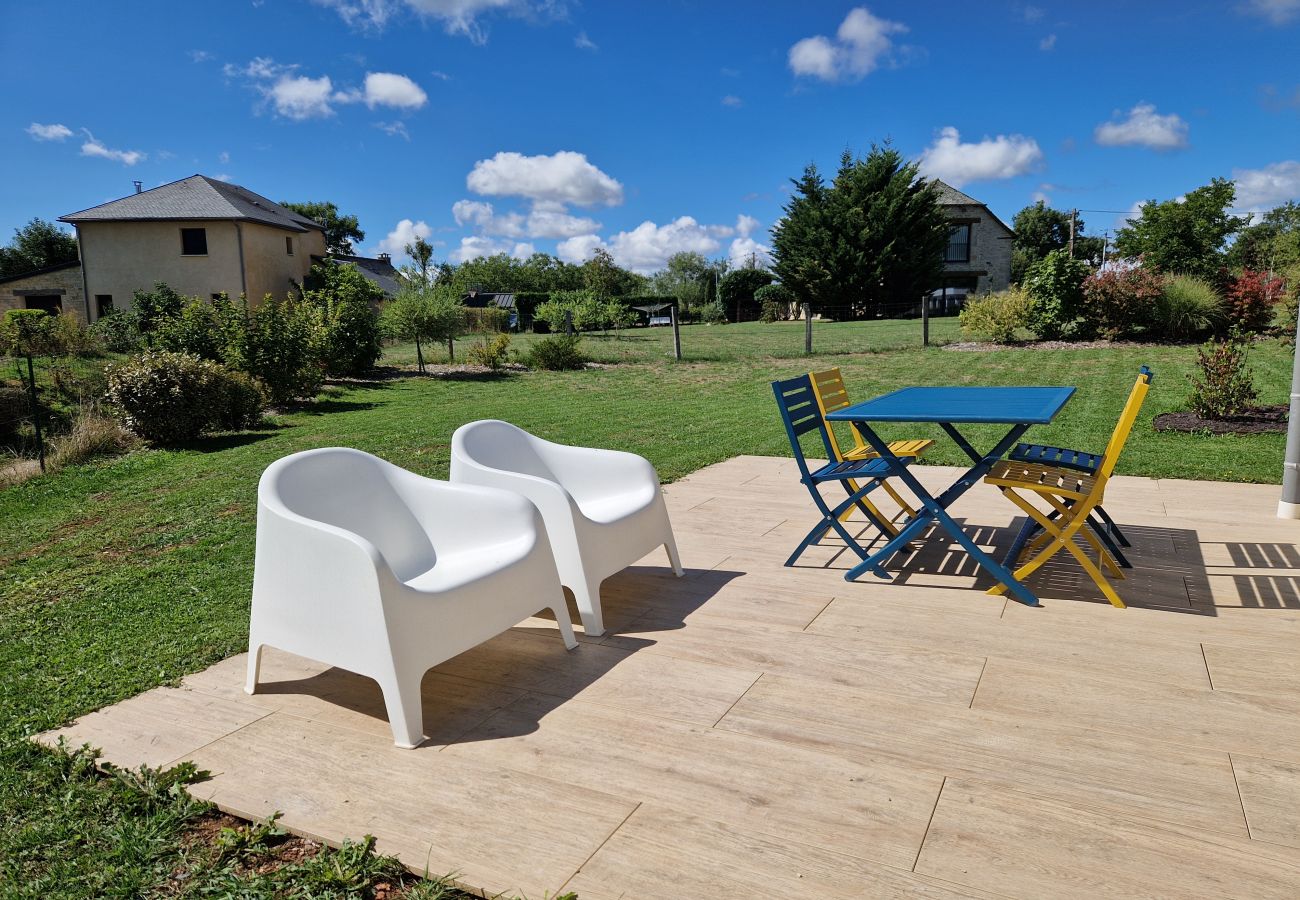 Villa à Gabriac - Le Gîte Aubrac Haut de gamme, Jardin,