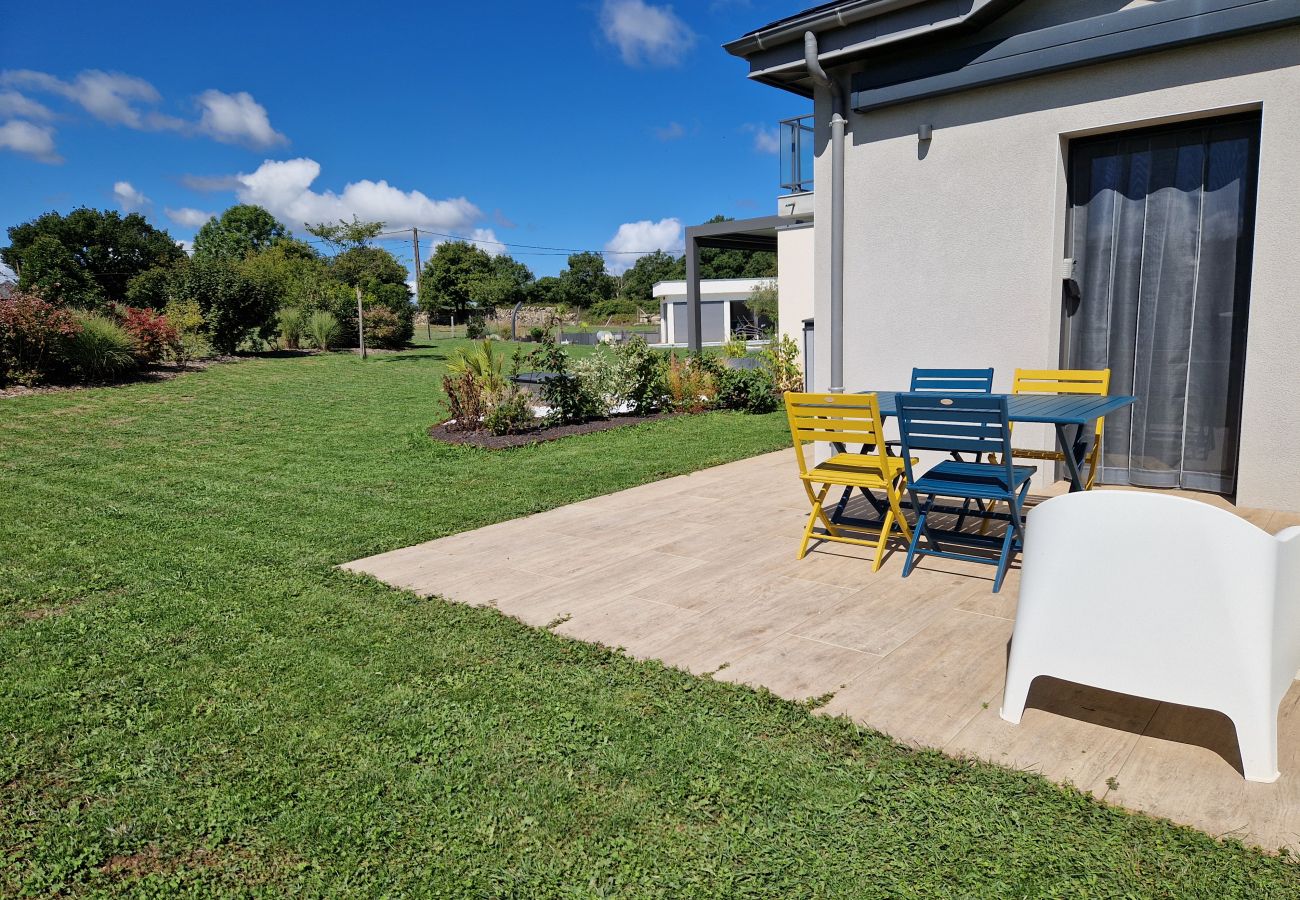 Villa à Gabriac - Le Gîte Aubrac Haut de gamme, Jardin,