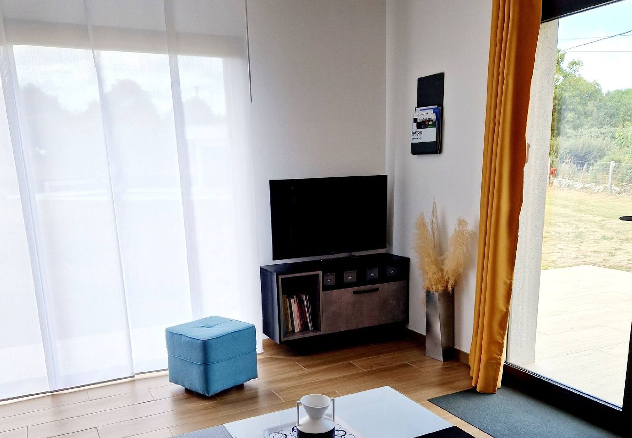 Villa à Gabriac - Le Gîte City Haut de gamme, Jardin, Pi