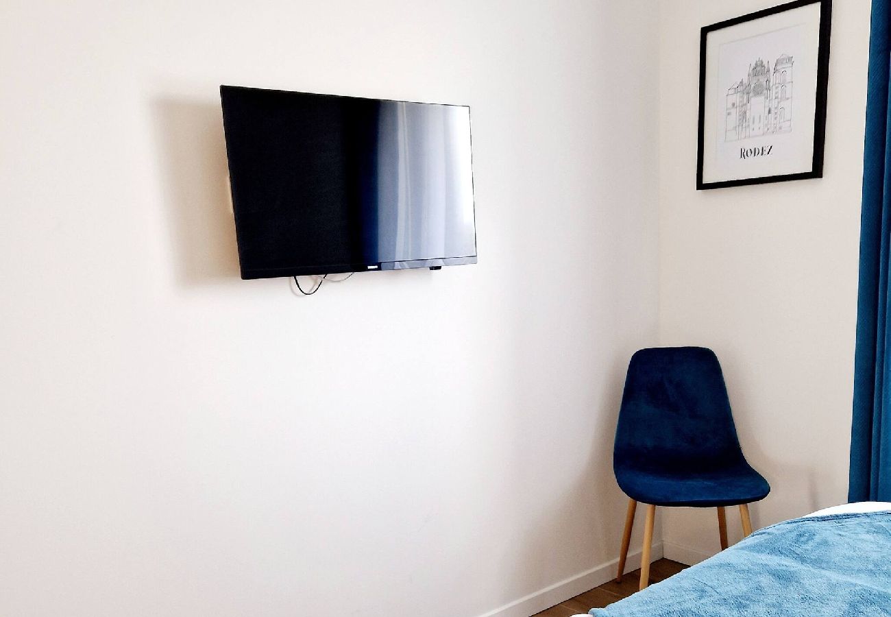 Villa à Gabriac - Le Gîte City Haut de gamme, Jardin, Pi