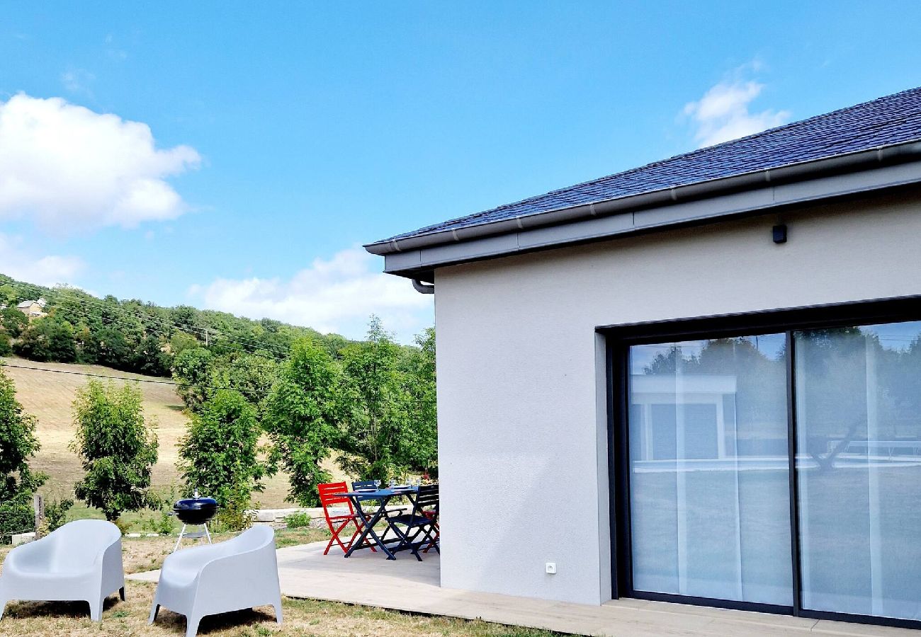 Villa à Gabriac - Le Gîte City Haut de gamme, Jardin, Pi