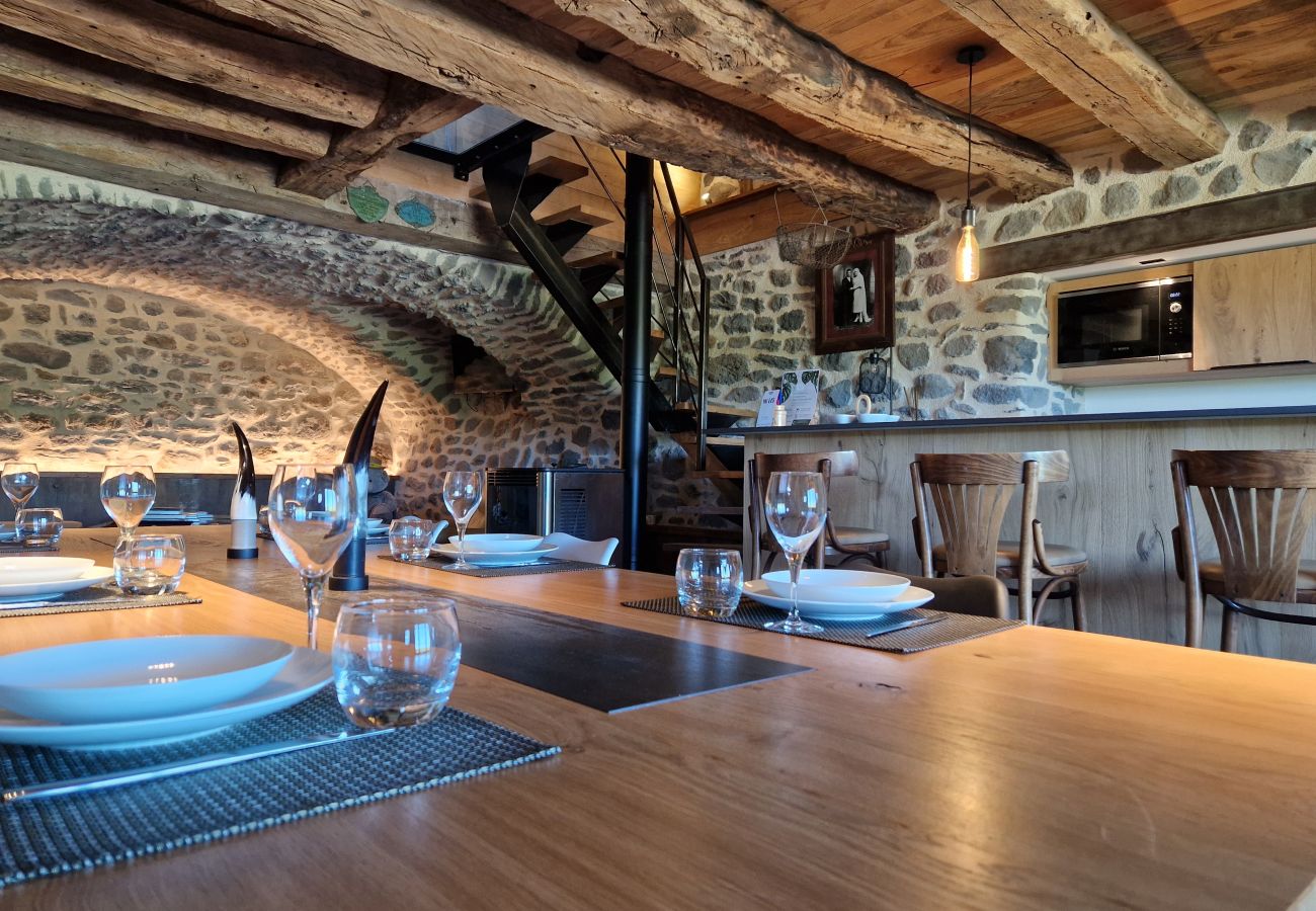 Maison à Laguiole - Buron de Léon, en plein cœur de l Aubrac