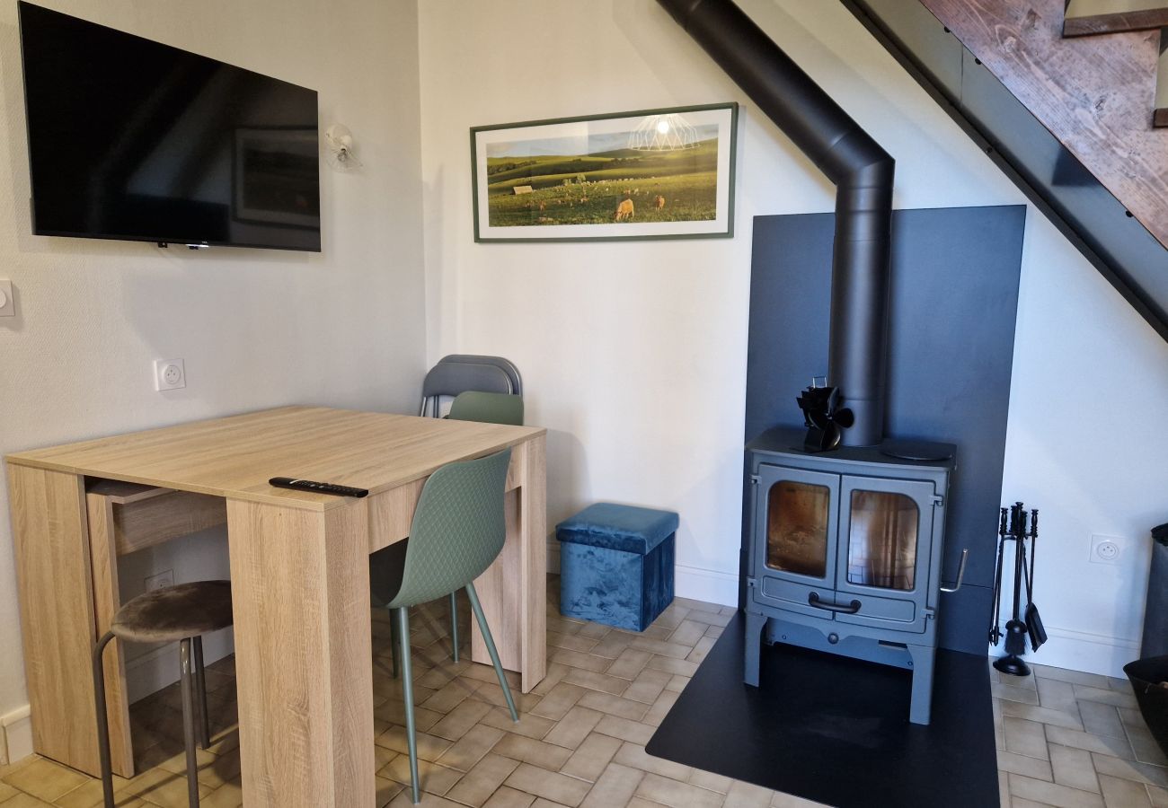 Chalet à Laguiole - Le Chalet de l'Abeille