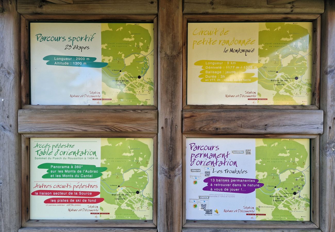 Chalet à Laguiole - Le Chalet de l'Abeille