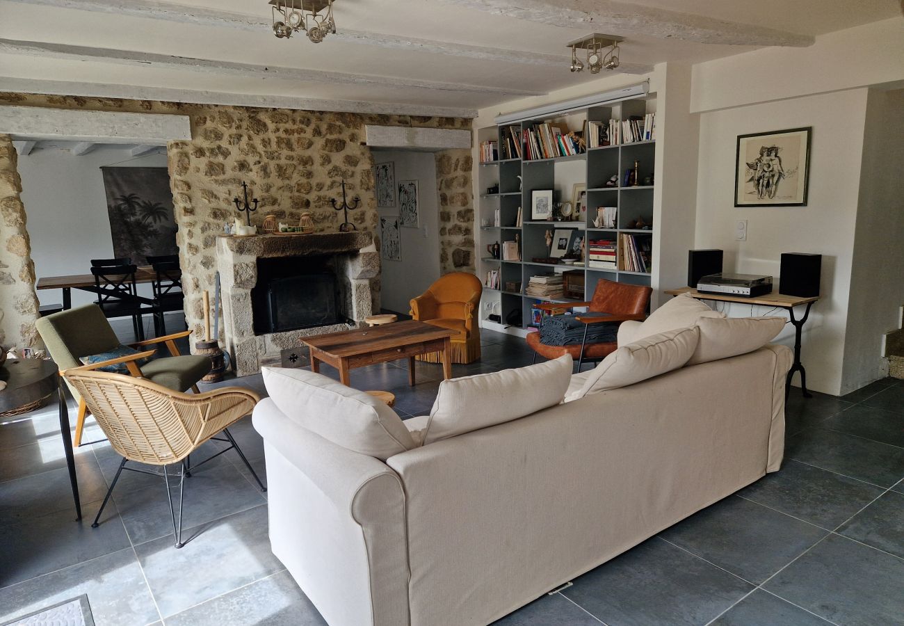 Maison à Le Nayrac - Gite de la Borie