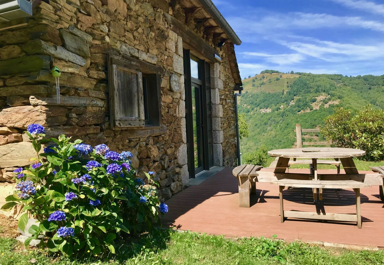Gîte Rural à Montézic - La Perle de la Vallée