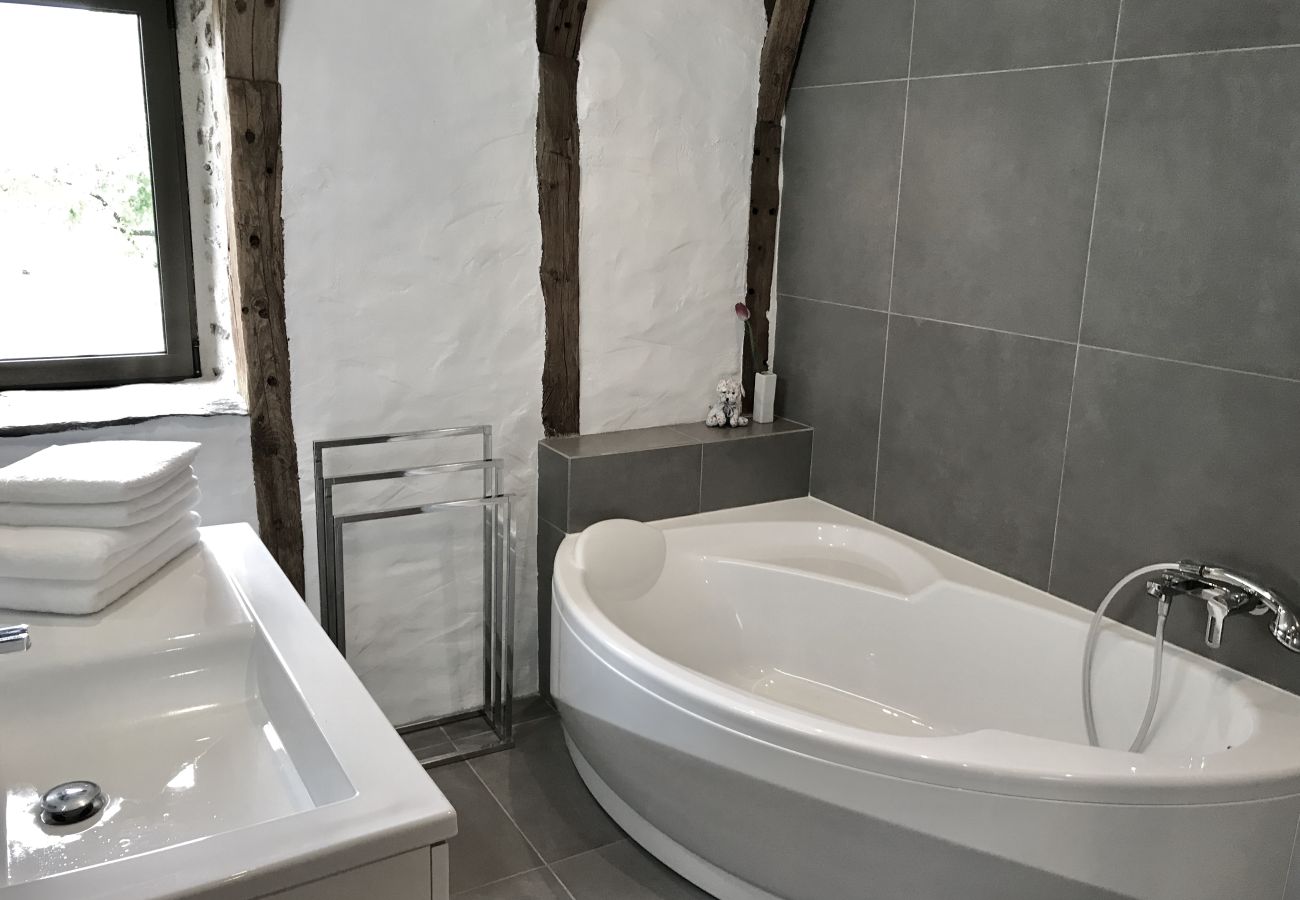 Gîte Rural à Montézic - La Perle de la Vallée