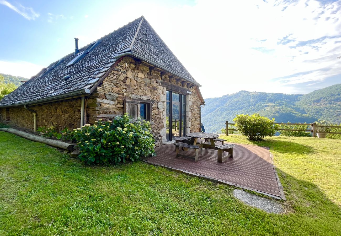 Gîte Rural à Montézic - La Perle de la Vallée