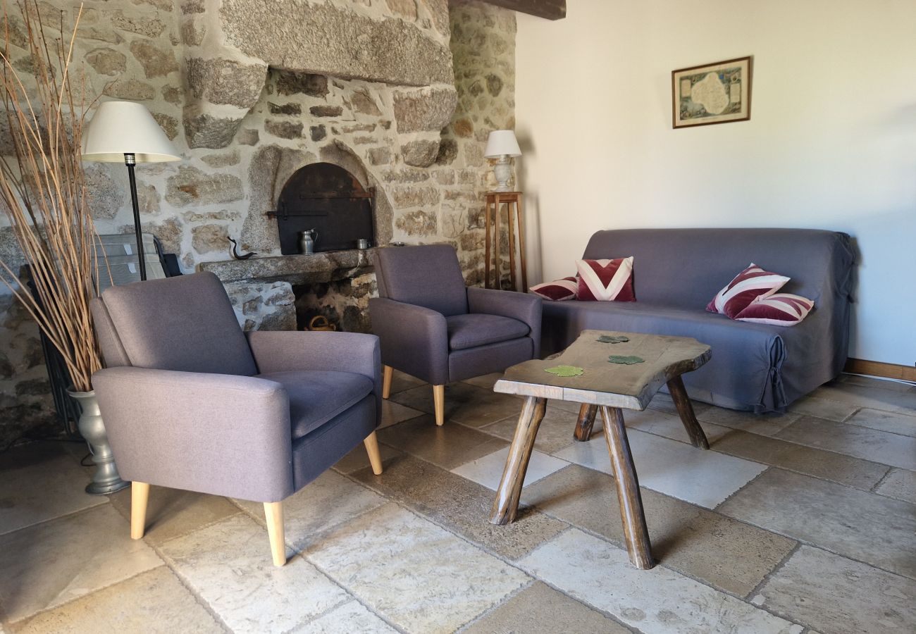 Gîte Rural à Saint-Amans-des-Cots - Gite de Saint-Juery
