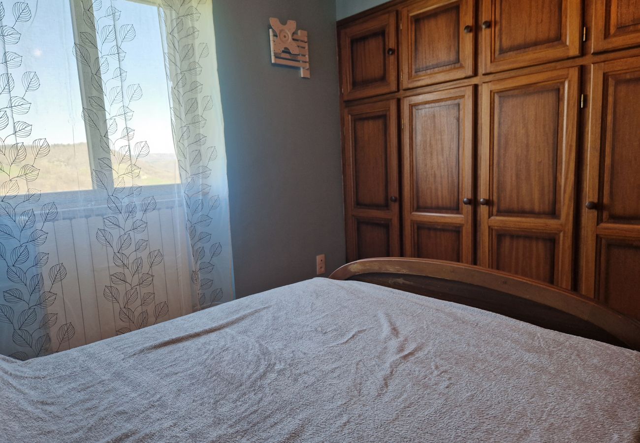 Gîte Rural à Sébrazac - L'Oustal de la Rusque