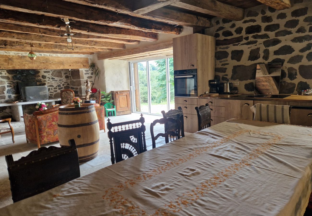 Maison à Cassuéjouls - Le Domaine d'Eugénie