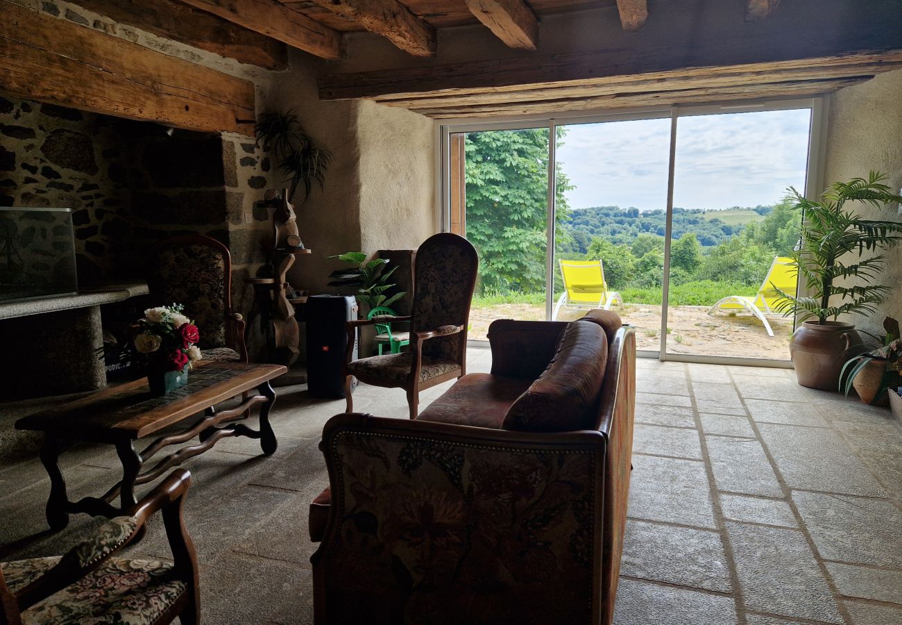 Maison à Cassuéjouls - Le Domaine d'Eugénie