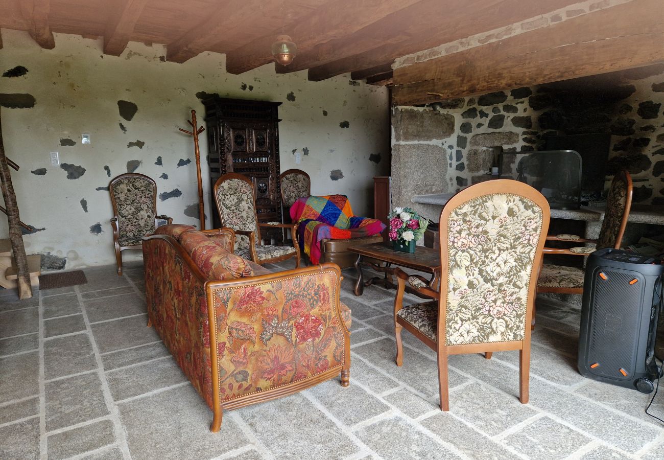 Maison à Cassuéjouls - Le Domaine d'Eugénie